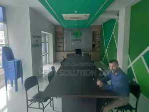 Commercial Space in Bonani