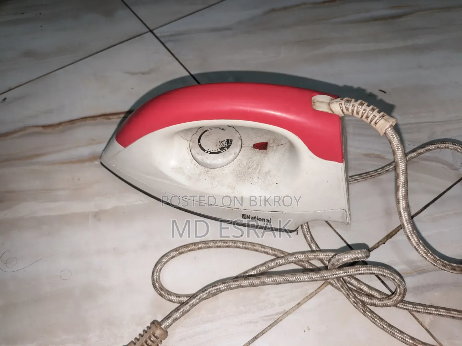Electric Iron for Sell, Ese Cheack Kore Nia Jete Parben