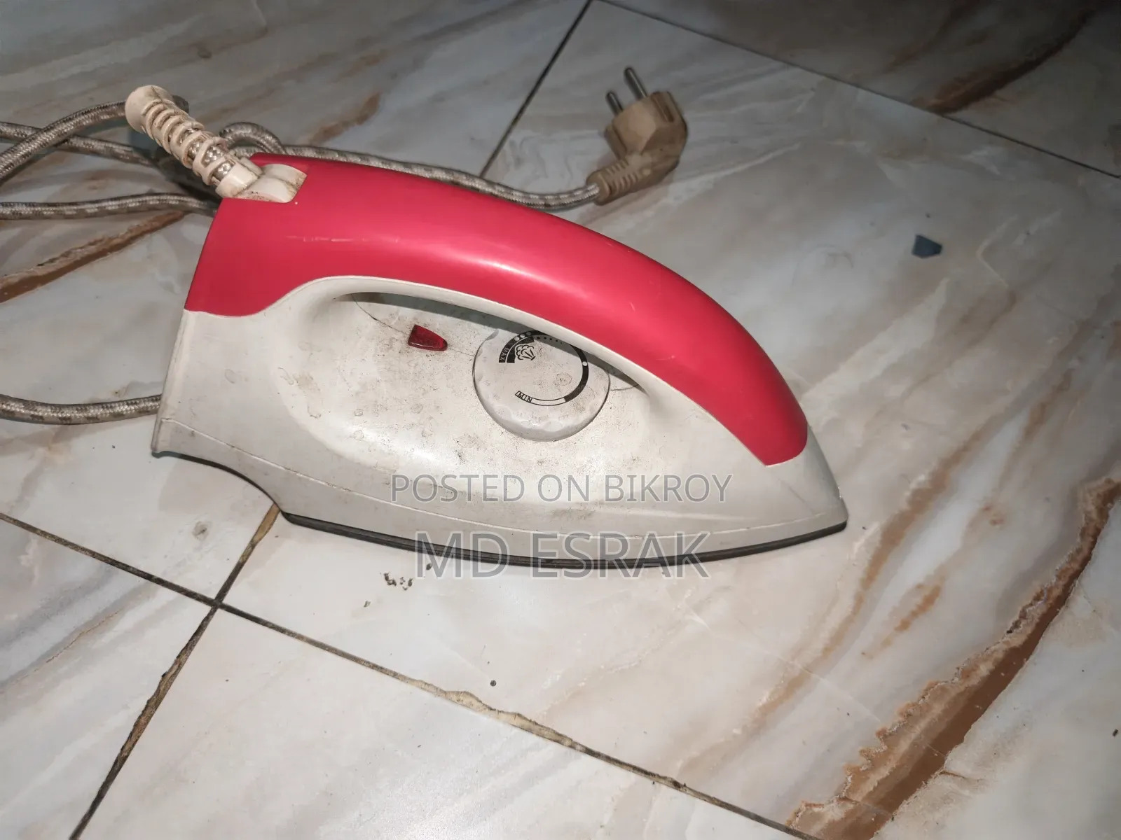 Electric Iron for Sell, Ese Cheack Kore Nia Jete Parben