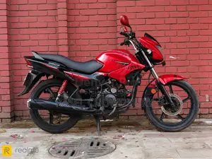 Hero Glamour 2018 Red