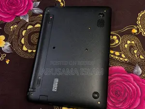 Laptop Asus 2GB Intel Atom HDD 160GB