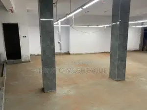 Furnished 5bdrm Duplex in 60 Feet Road for rent