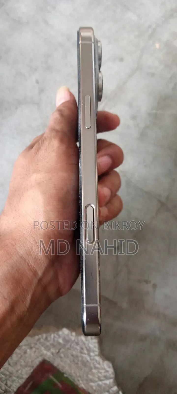 VMAX V16 Ultra White