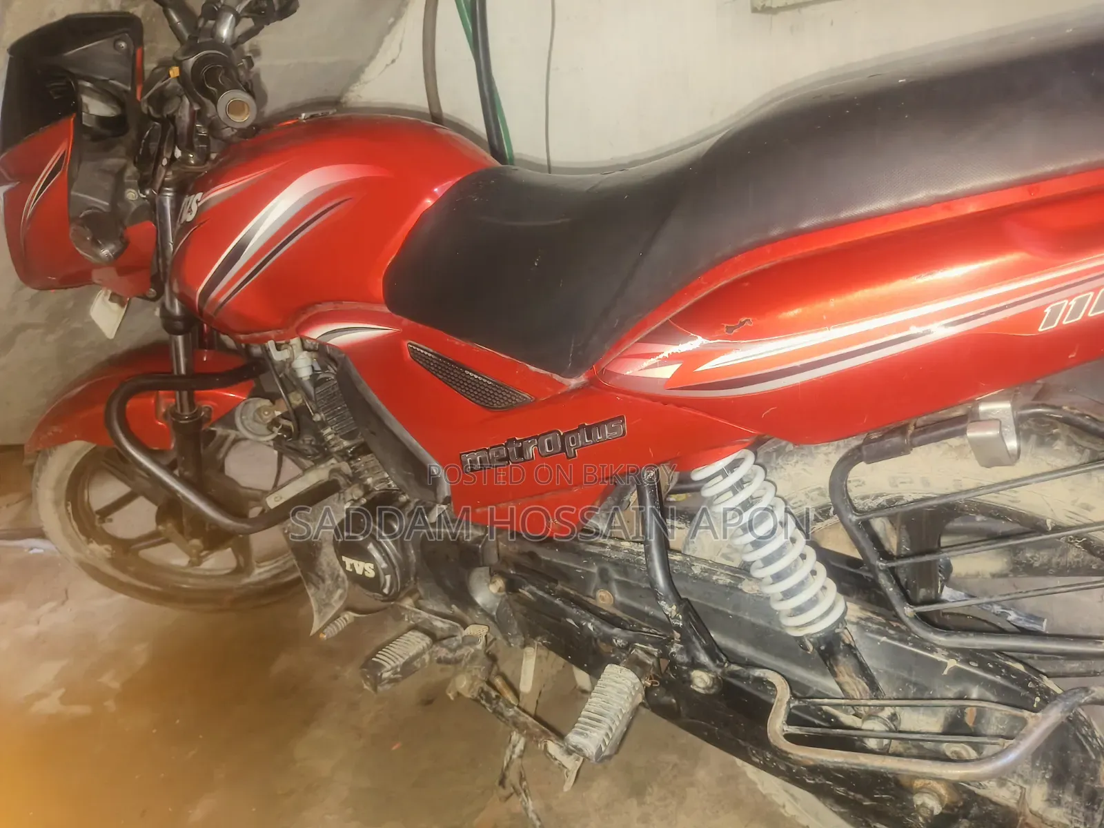TVS Metro Plus 2019 Red