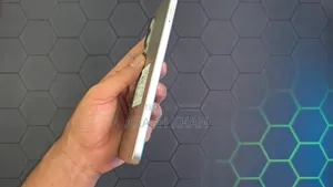 আইটেল সিটি ২০০ ১২৮ জিবি গ্রে