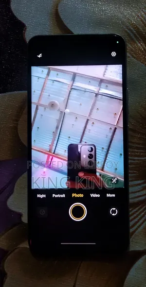 Vivo Y18 128 GB Graphite