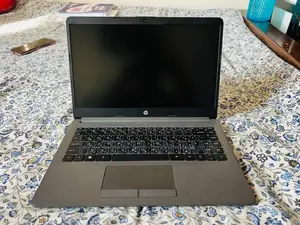 Laptop HP 240 G8 8GB Intel Core i5 SSD 256GB
