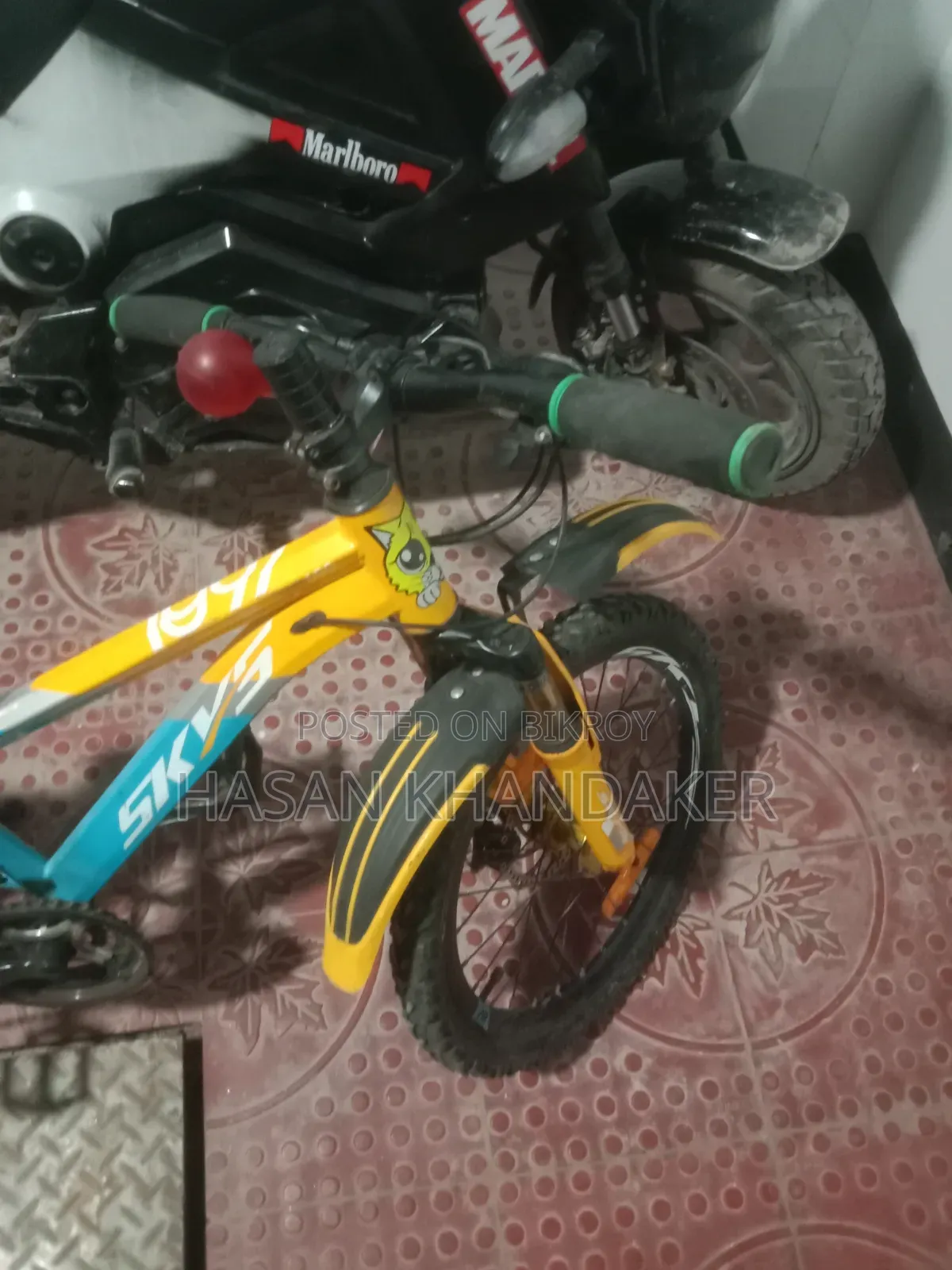 বাচ্চাদের সাইকেল