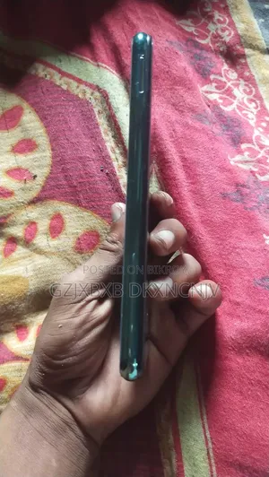 Vivo Y17 256 GB Pink