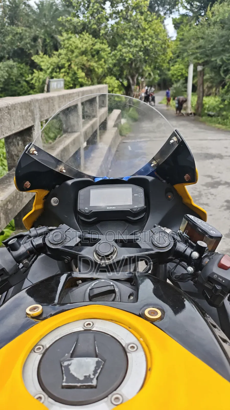 Suzuki GSX-R150 2022 Yellow