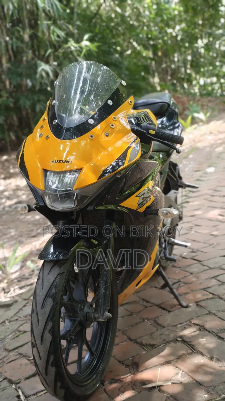 Suzuki GSX-R150 2022 Yellow
