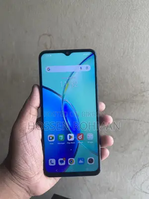 Vivo Y17s 128 GB Black