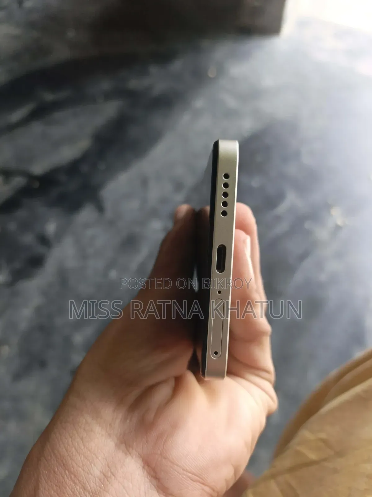 Helio 128 GB Gray
