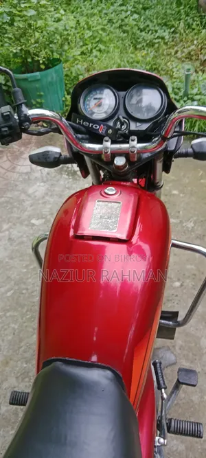 Hero Pleasure+ 2017 Red