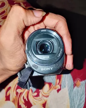 Sony..HDR-Cx405