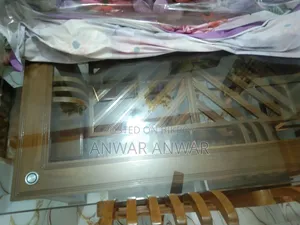 টেবিল চেয়ার বিক্রি