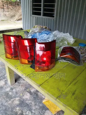 Mahindra Quanto Head Light and Brake Light Available