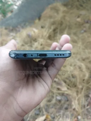Vivo iQOO Z6x 128 GB Black