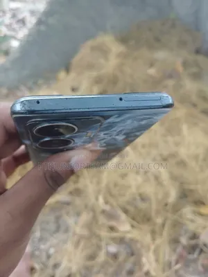 Vivo iQOO Z6x 128 GB Black