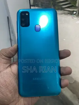 Samsung Galaxy M21 64 GB Blue
