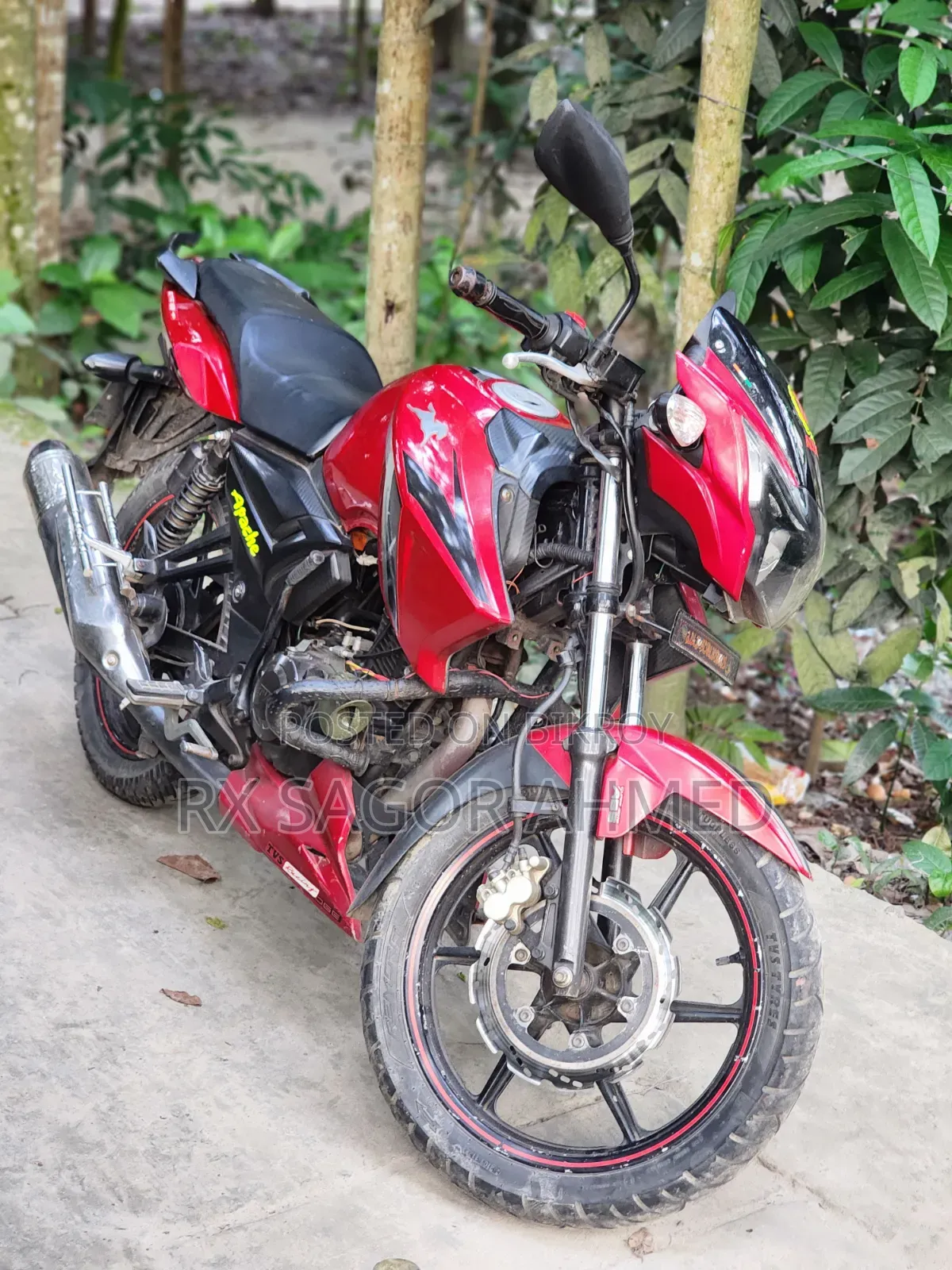TVS 2017 Red