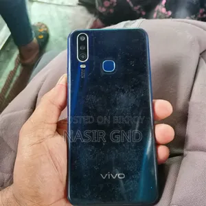 Vivo Y12 64 GB Blue