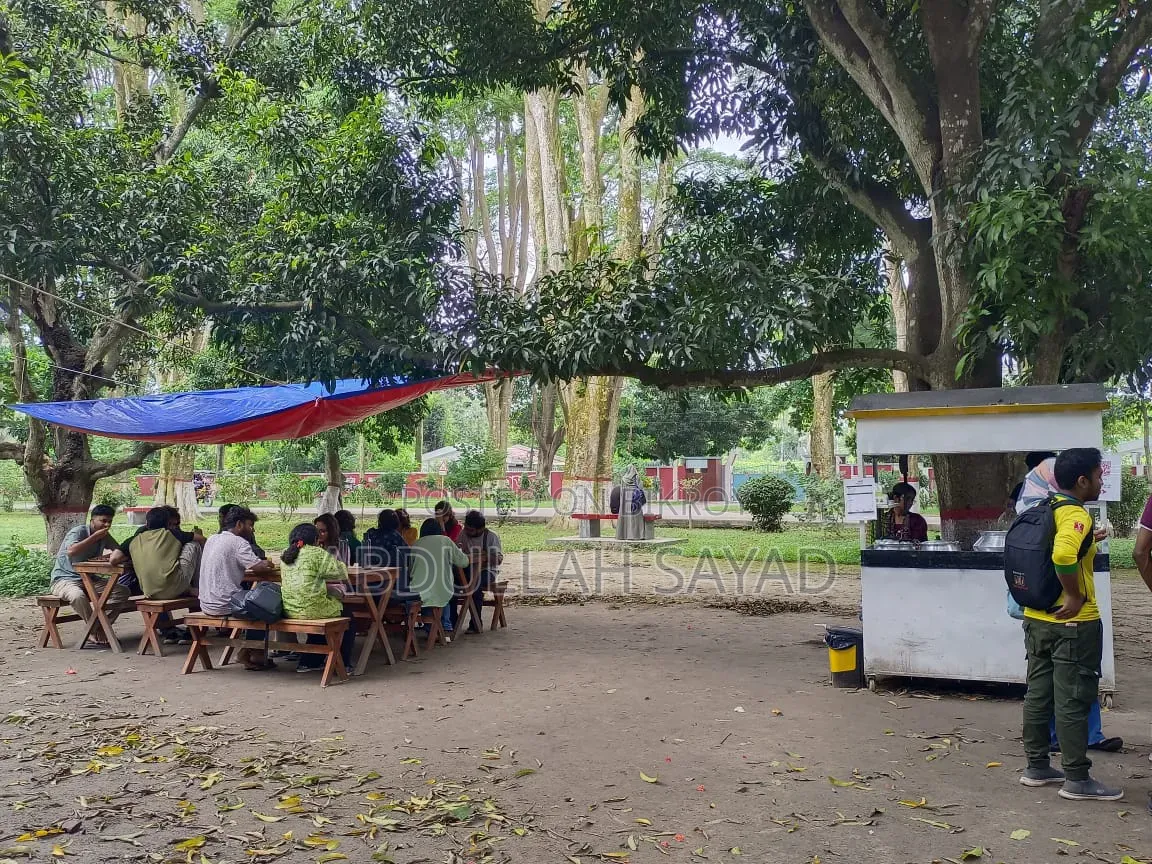 এই সম্পূর্ণ  ব্যবসা বিক্রি করা হবে