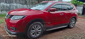 Nissan X-Trail 2015 Red