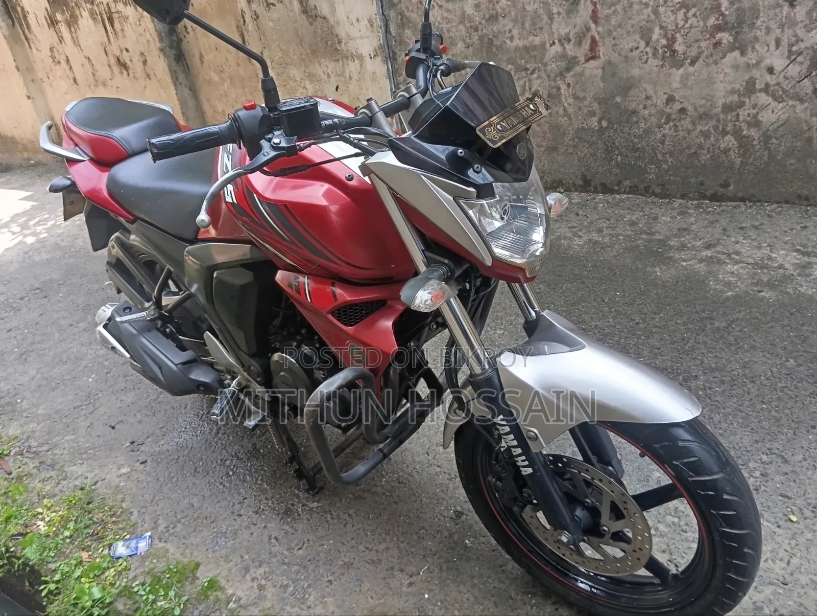 ইয়ামাহা এফজেড ২০১৮ রেড