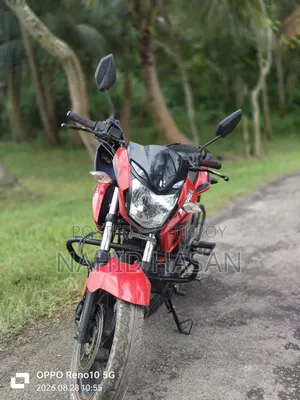 Hero Hero Hunk 150R Dual Disc ABS 2023 Red