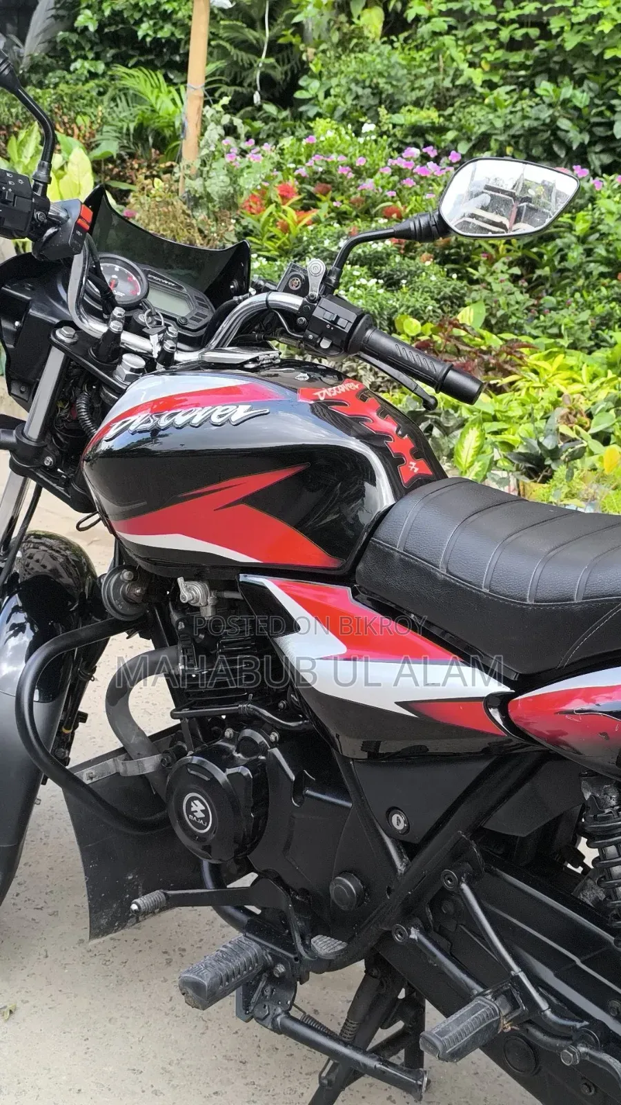Bajaj Discover 125 2021 Black