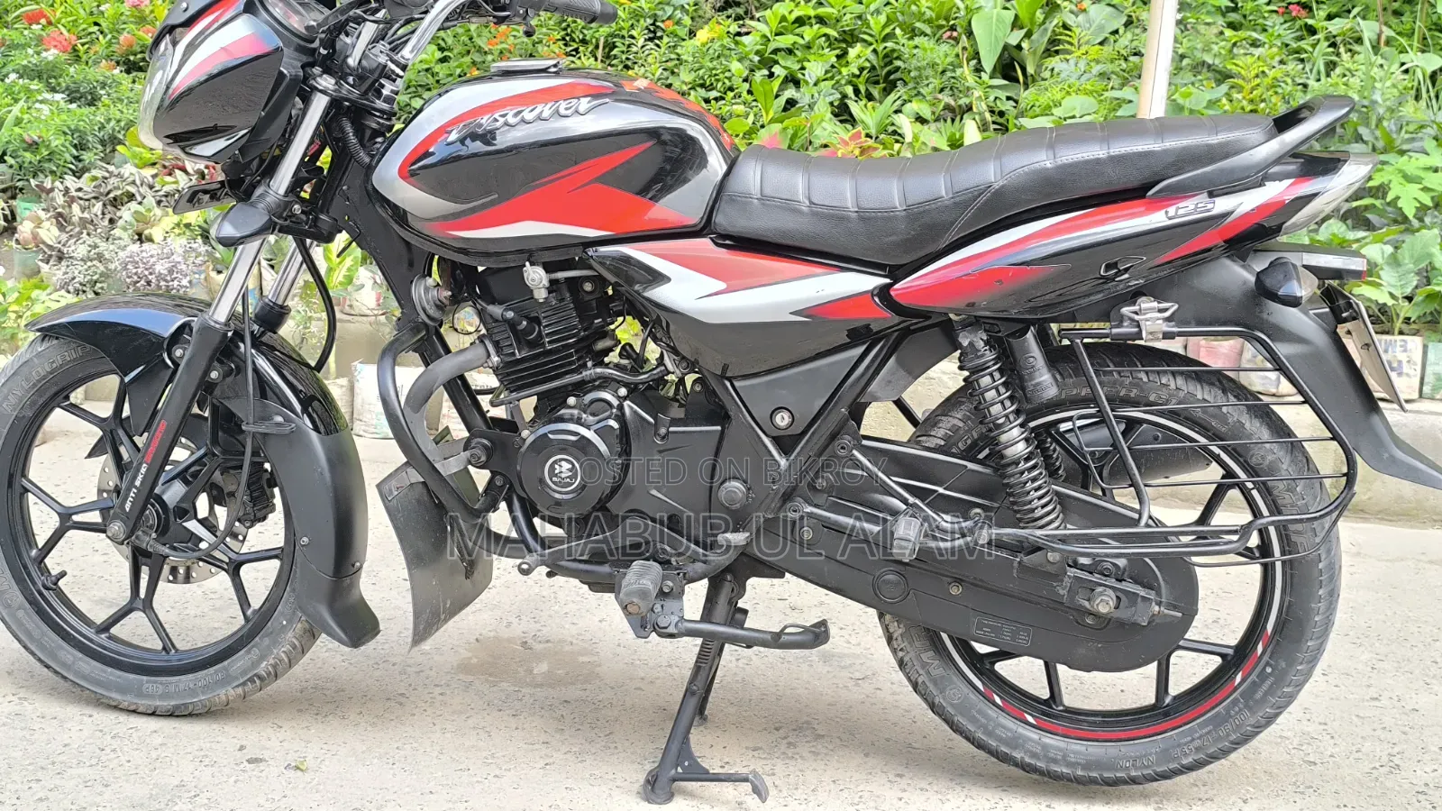 Bajaj Discover 125 2021 Black