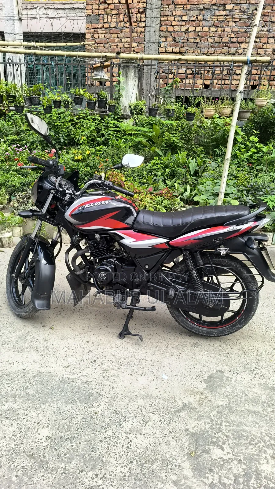 Bajaj Discover 125 2021 Black