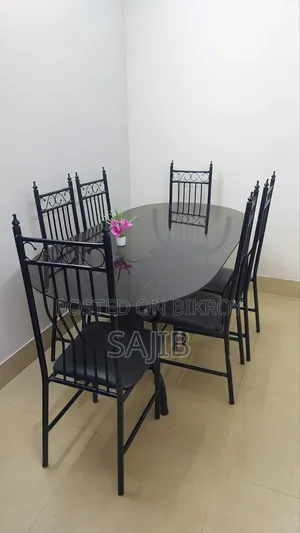 ডাইনিং টেবিল, কিচেন সেলফ, তোষক