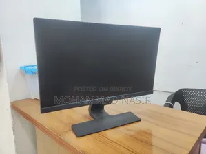 Desktop Computer Asus 32GB AMD SSD 512GB