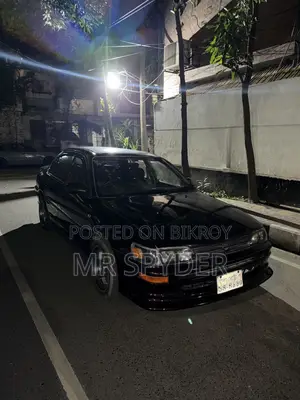 Toyota Corolla Sedan 1996 Maroon