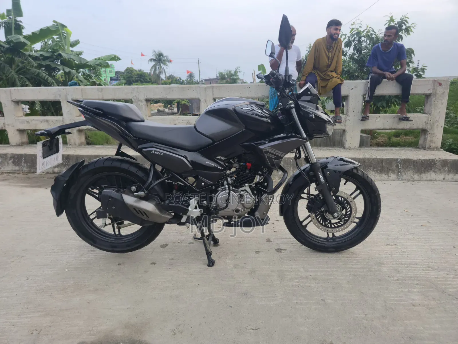 Hero Xtreme 125R 2025 Black