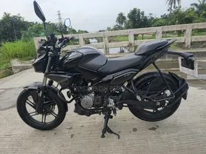 Hero Xtreme 125R 2025 Black