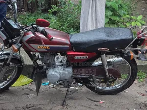 Honda 1998 Red