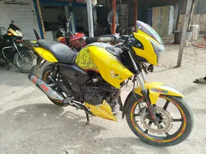 TVS Apache RTR 160 2V 2011 Yellow
