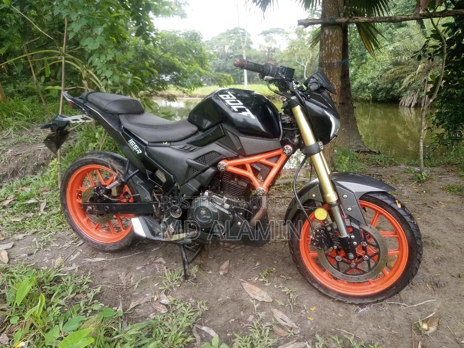 Runner Bolt 165R 2022 Black