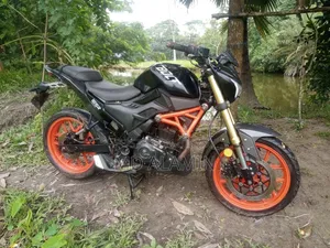 Runner Bolt 165R 2022 Black
