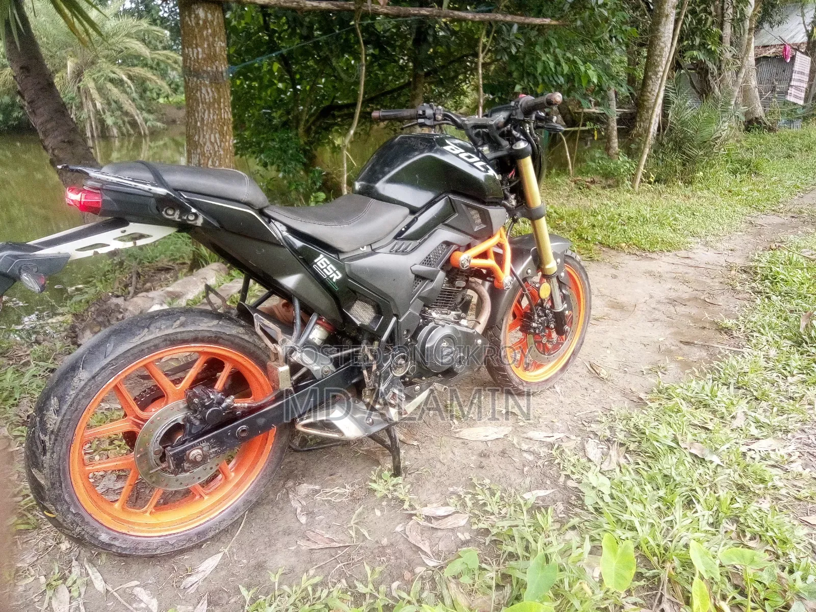 Runner Bolt 165R 2022 Black