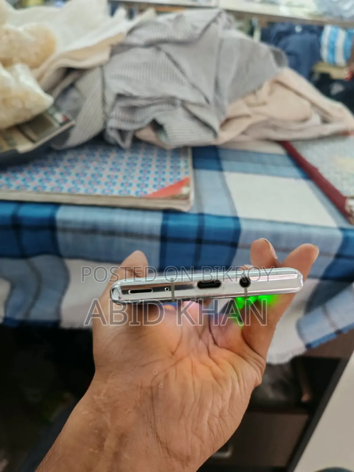Sharp Aquos R6 128 GB White