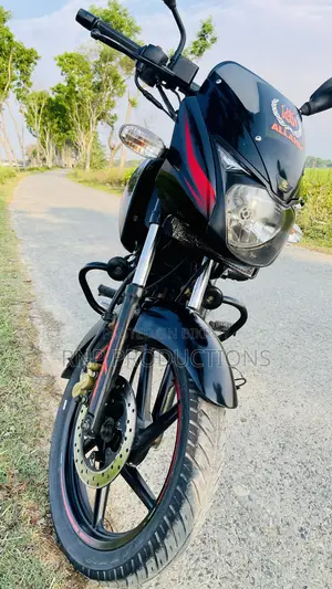 Bajaj Pulsar 150 2018 Black