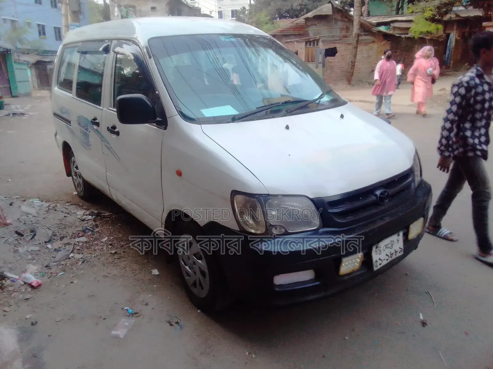 Toyota Noah 2006 White