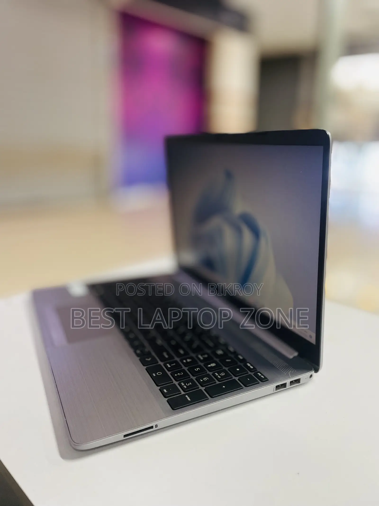 HP Laptop 16GB AMD Ryzen 5 SSD 512GB