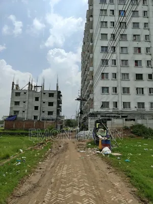 3 Katha Plot