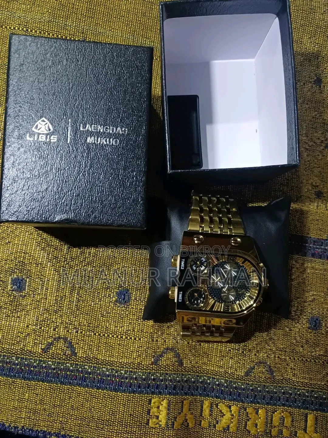 বিদেশি নতুন ঘড়ি