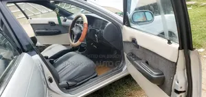 Toyota Corolla 1994 Silver